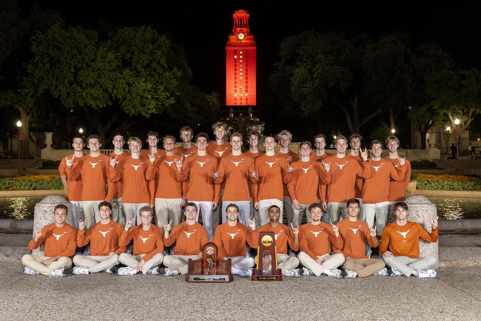 Texas Men's Swimming and Diving NCAA Championship team